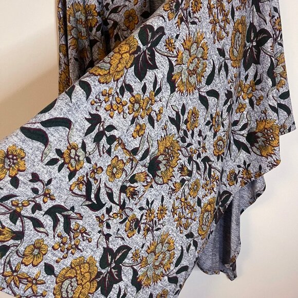 Song & Spirit Women’s Grey Yellow Green Floral Open Front Flowy Cape - One Size - Picture 7 of 7